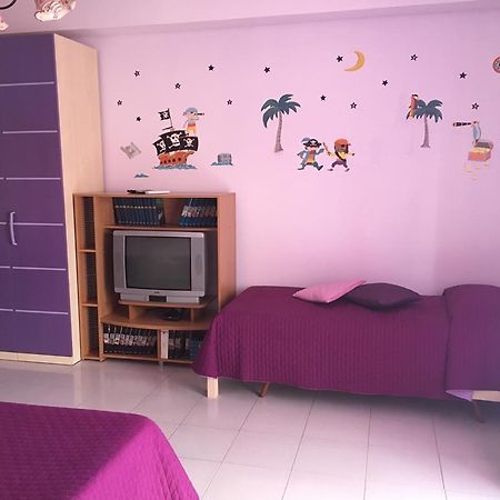 Bed and Breakfast I Colori Dell'Arcobaleno Санто-Стефано-ди-Камастра Экстерьер фото