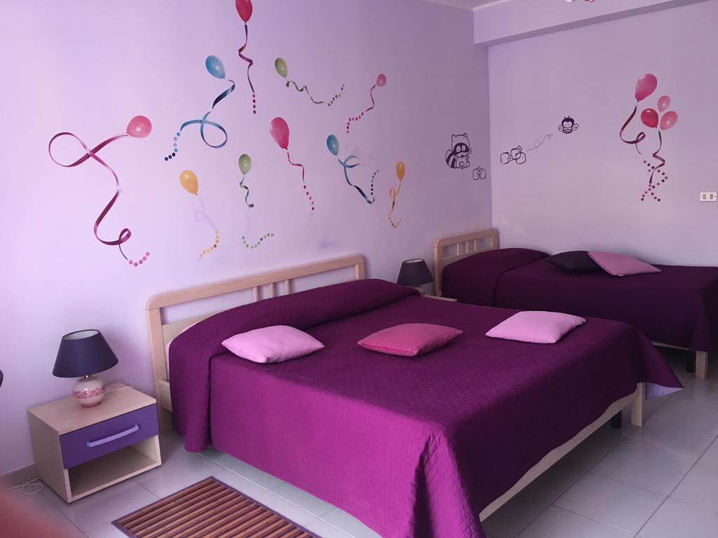 Bed and Breakfast I Colori Dell'Arcobaleno Санто-Стефано-ди-Камастра Экстерьер фото