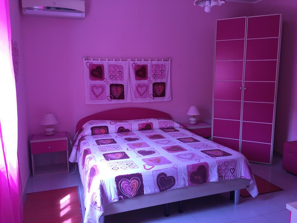 Bed and Breakfast I Colori Dell'Arcobaleno Санто-Стефано-ди-Камастра Экстерьер фото